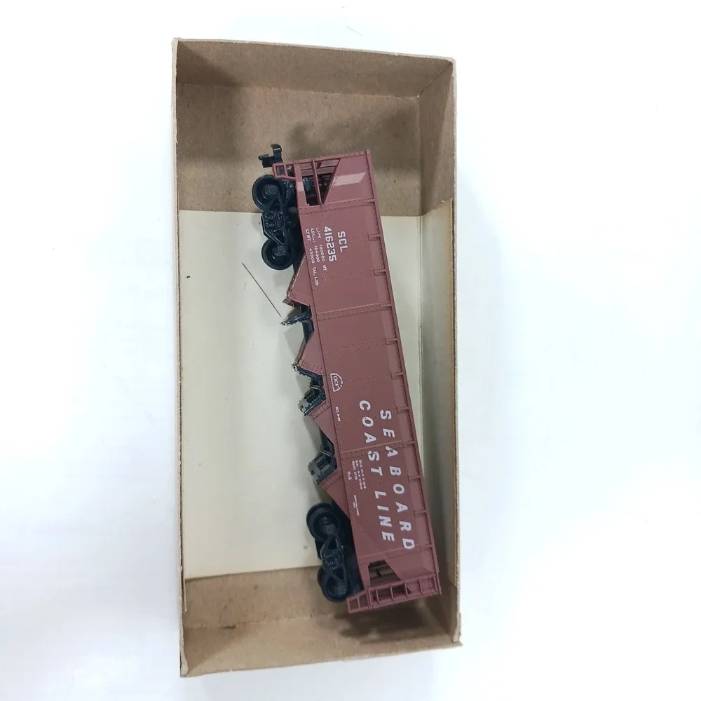 Athearn HO Scale Seaboard Coast Line Hopper Car SCL 416235 Vintage Model Train